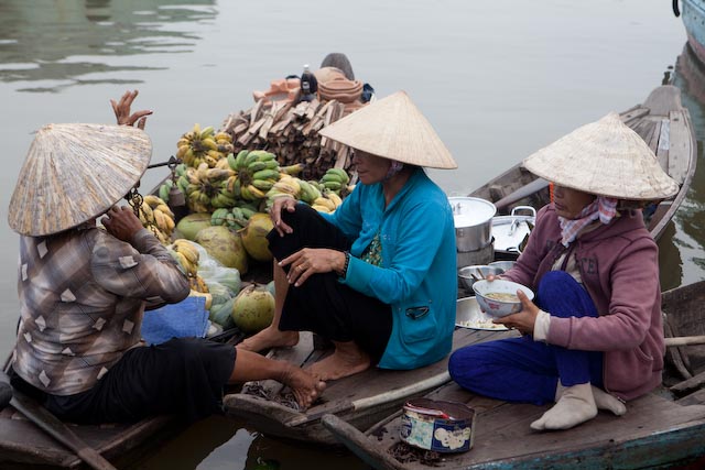 Banter, Mekong Delta, Vietnam
